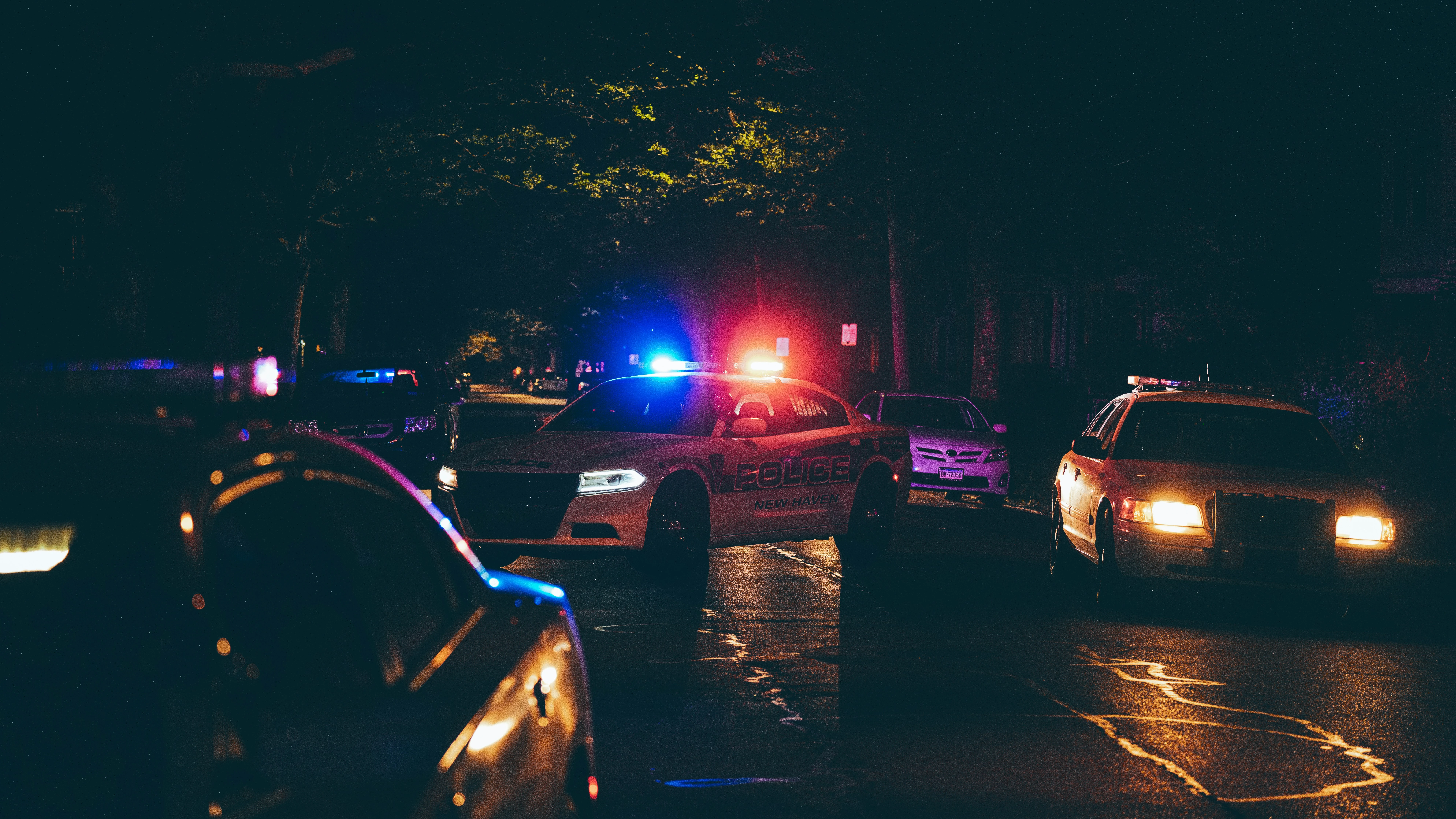 landing-bg-of-police-cars